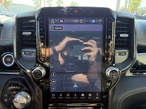 Certified 2025 RAM 1500 Limited image 22