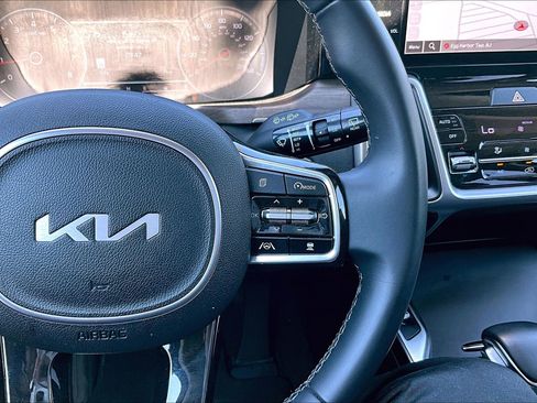Used 2023 Kia Sorento X-Line EX AWD/4WD image 17