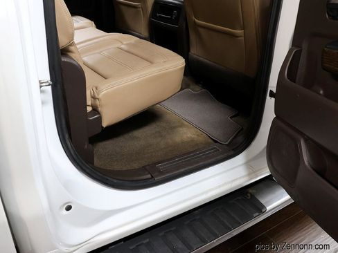 Used 2018 GMC Sierra 1500 Denali AWD/4WD image 32