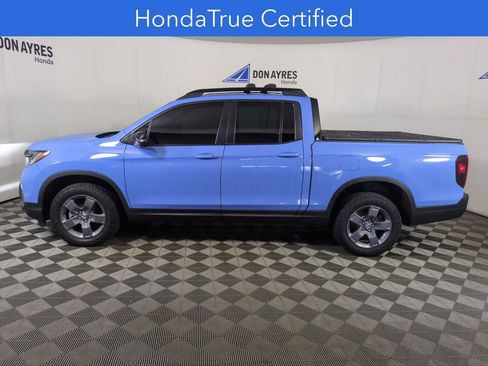 Certified 2025 Honda Ridgeline TrailSport image 2