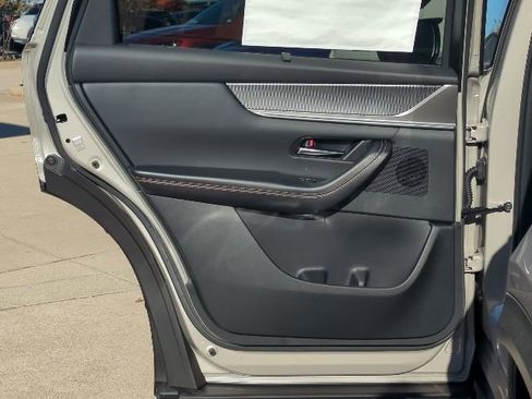 New 2026 MAZDA CX-90 3.3 Turbo w/ Premium Plus Pkg image 9