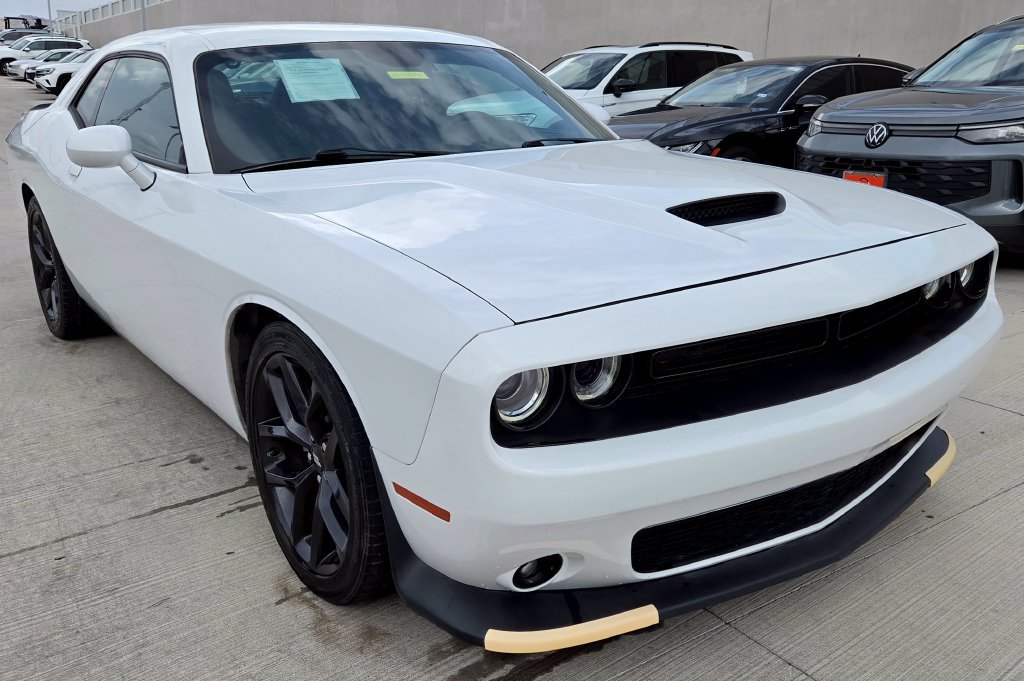 Used 2021 Dodge Challenger GT w/ Blacktop Package RWD image 2
