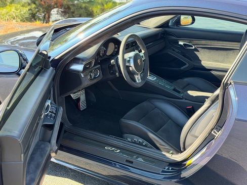 Used 2015 Porsche 911 GT3 RWD image 24
