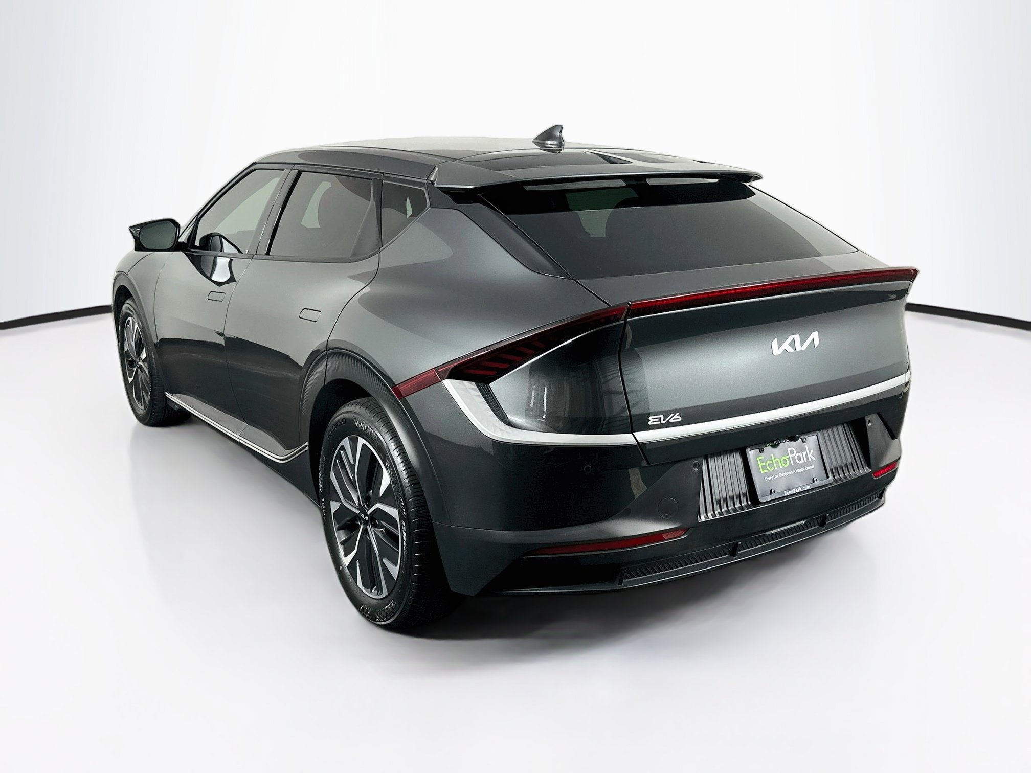Used 2024 Kia EV6 Light RWD image 5