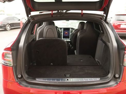 Used 2018 Tesla Model X 100D AWD/4WD image 37