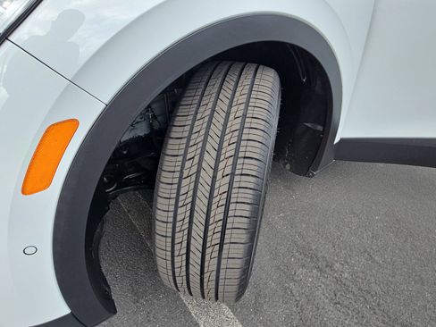 Used 2023 Volkswagen ID.4 Pro RWD image 31