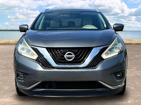 Used 2017 Nissan Murano Platinum w/ Platinum Technology Package FWD image 2