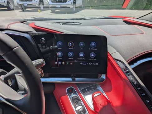 Used 2021 Chevrolet Corvette Stingray Preferred Cpe w/ Z51 Performance Package RWD image 18