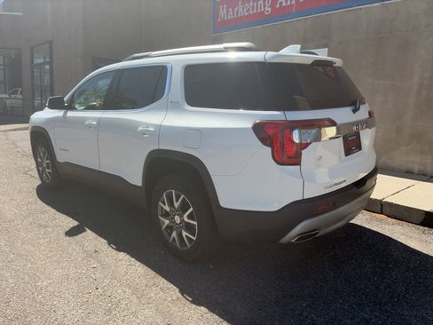 Used 2023 GMC Acadia SLT FWD image 7
