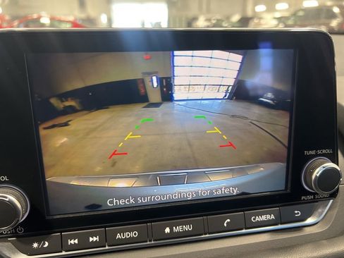 Certified 2024 Nissan Rogue SV image 54