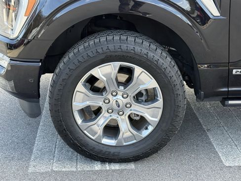 Used 2021 Ford F150 Platinum w/ Equipment Group 701A High image 9