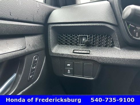 Used 2025 Honda CR-V Sport-L image 27