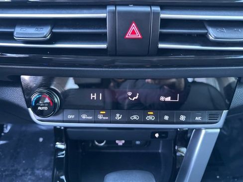 Used 2023 Kia Seltos SX image 18