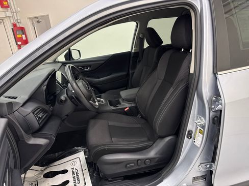 Used 2023 Subaru Outback Premium image 13