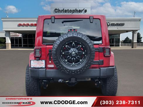 Used 2013 Jeep Wrangler Unlimited Rubicon w/ Connectivity Group AWD/4WD image 4