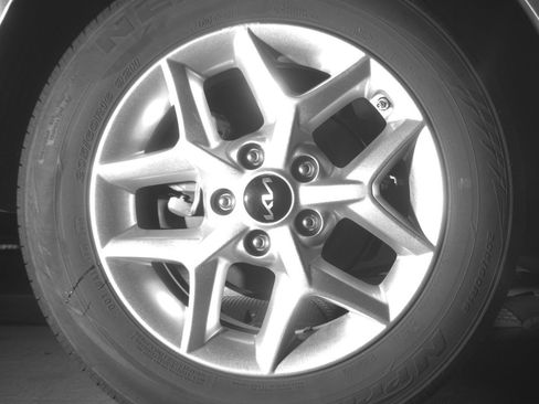 Used 2025 Kia Soul LX w/ LX Technology Package FWD image 15