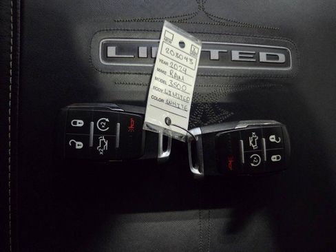 Used 2024 RAM 3500 Limited image 48