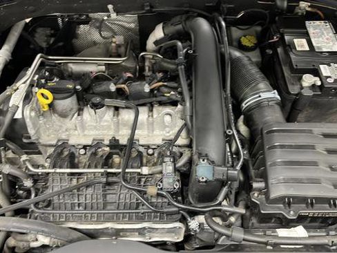 Used 2020 Volkswagen Jetta SEL FWD image 28