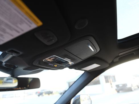 Used 2023 Lincoln Aviator Reserve w/ Equipment Group 201A image 31