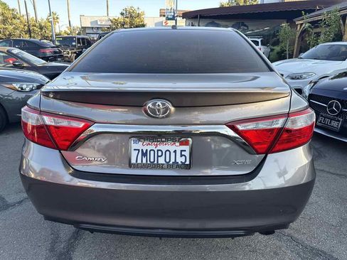 Used 2015 Toyota Camry XSE FWD image 5