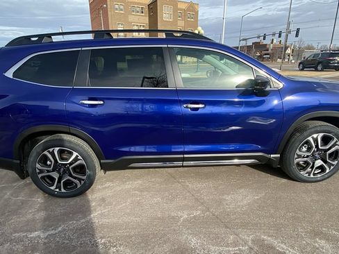 Used 2026 Subaru Ascent Touring AWD/4WD image 4