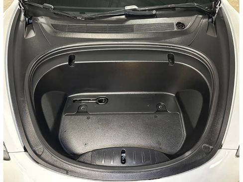 Used 2020 Tesla Model 3 Standard Range Plus RWD image 4