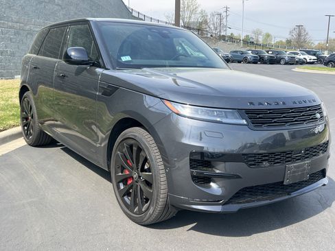 Used 2025 Land Rover Range Rover Sport Autobiography image 28