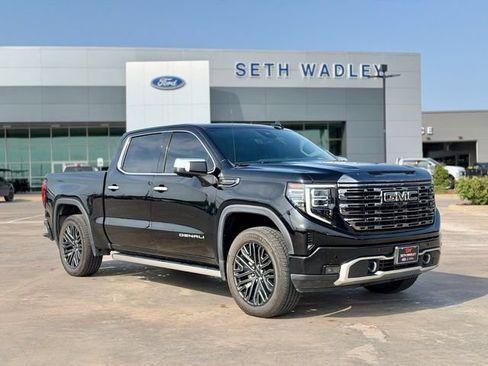 Used 2022 GMC Sierra 1500 Denali Ultimate AWD/4WD image 1