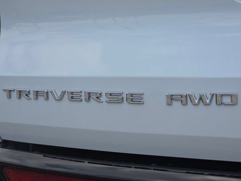 New 2026 Chevrolet Traverse High Country AWD/4WD image 8