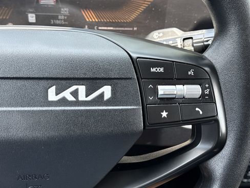 Used 2025 Kia K4 FWD image 21
