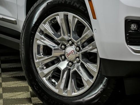 New 2026 GMC Yukon XL Denali w/ Sun & Power Step Package image 3