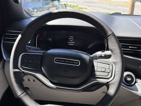New 2026 Jeep Grand Wagoneer Limited AWD/4WD image 14