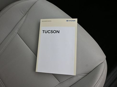 Used 2025 Hyundai Tucson SEL AWD/4WD image 39