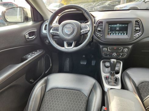 Used 2019 Jeep Compass Latitude w/ Popular Equipment Group image 14