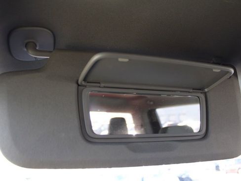 Used 2023 Chevrolet Silverado 1500 LT image 44