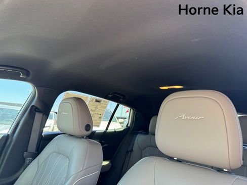 Used 2025 Buick Envista Avenir FWD image 25