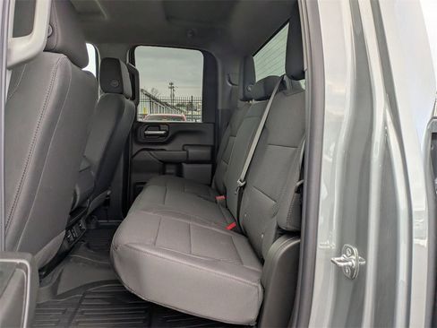 New 2026 GMC Sierra 2500 Pro image 9