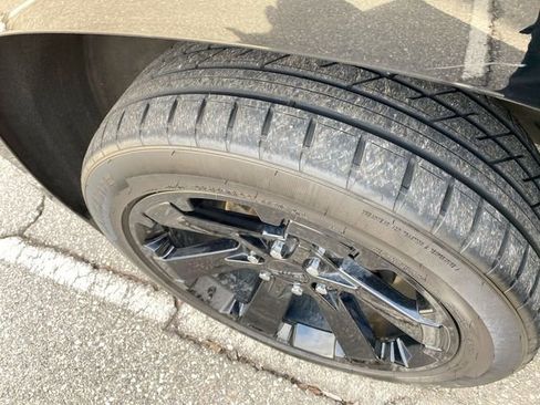 Used 2017 GMC Yukon SLE w/ Convenience Package image 23