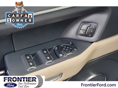 Used 2023 Ford Expedition Max Limited image 13