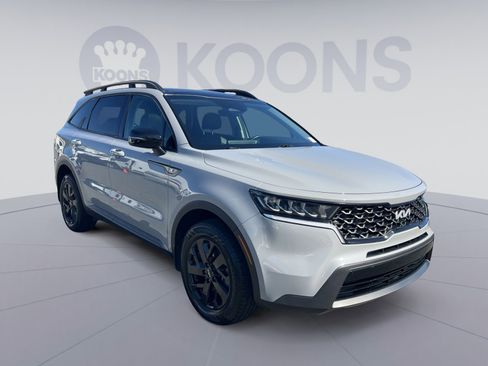 Used 2022 Kia Sorento S w/ Panoramic Sunroof Package AWD/4WD image 18