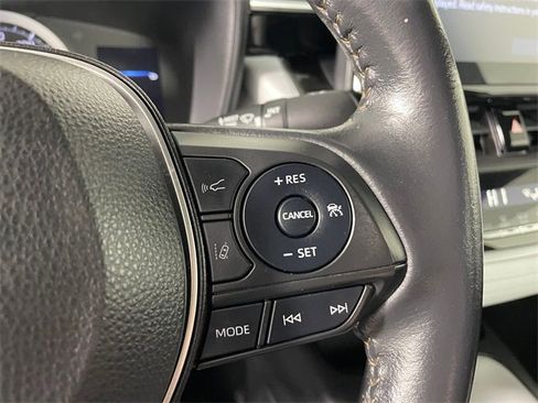 Used 2022 Toyota Corolla SE image 10