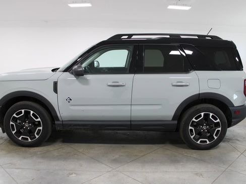 Used 2023 Ford Bronco Sport Outer Banks image 6