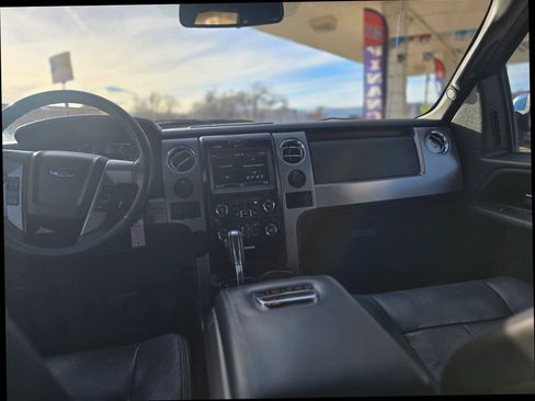 Used 2014 Ford F150 Limited image 11