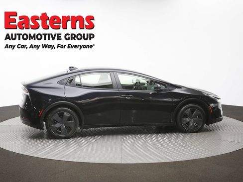 Used 2023 Toyota Prius LE FWD image 42
