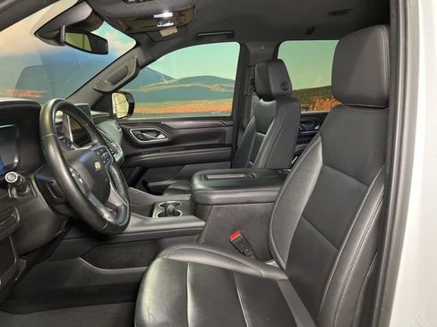 Used 2024 Chevrolet Suburban LT AWD/4WD image 20