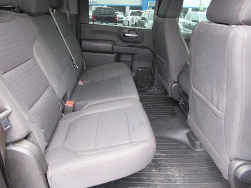 Used 2023 GMC Sierra 3500 Pro w/ Convenience Package image 18