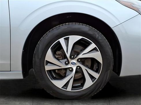 Used 2024 Subaru Legacy image 9