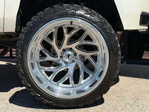 Used 2015 Chevrolet Tahoe LT w/ Luxury Package image 31