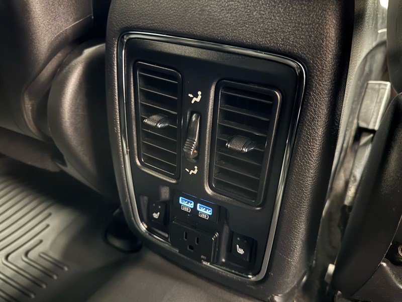 Used 2015 Jeep Grand Cherokee Limited AWD/4WD image 21