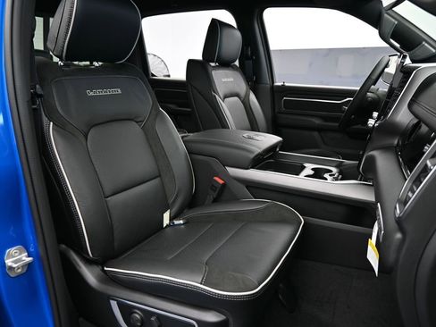 New 2026 RAM 1500 Laramie w/ Night Edition image 40